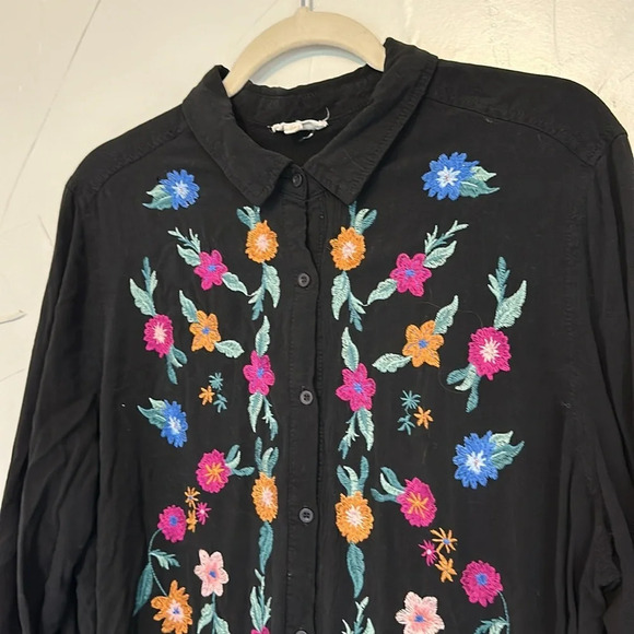 ODDY EMbroidered Rayin Tunic Button Shirt Long EUC XL - Picture 2 of 4